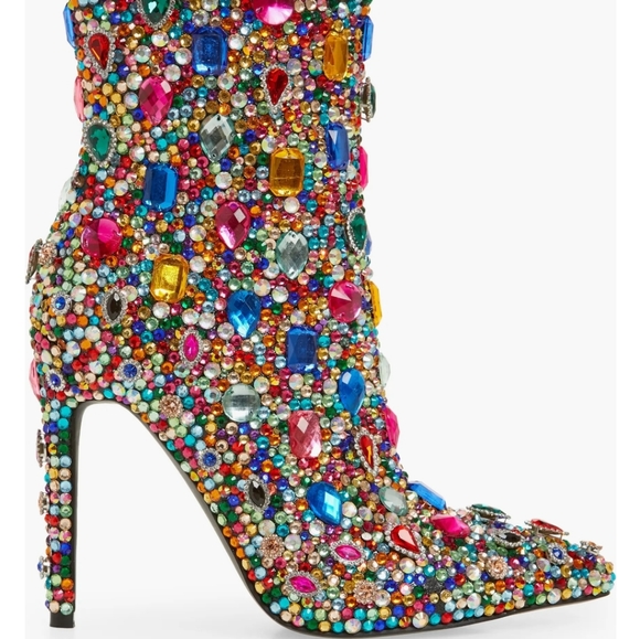 AZALEA wang Shoes - Rhinestone boots